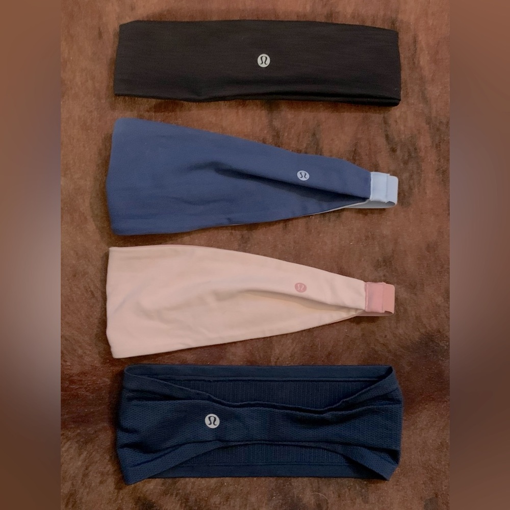 4 Lululemon Headbands 2 unused 2 worn a couple of times - EUC!  One Size